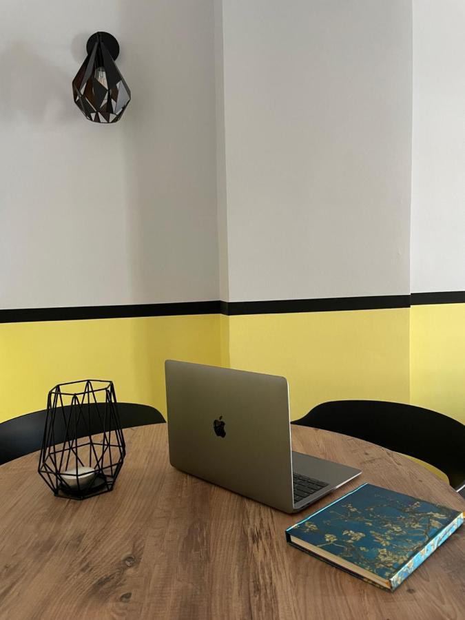 2Bd - Deer Traveler Family Apt Lägenhet Thessaloníki Exteriör bild